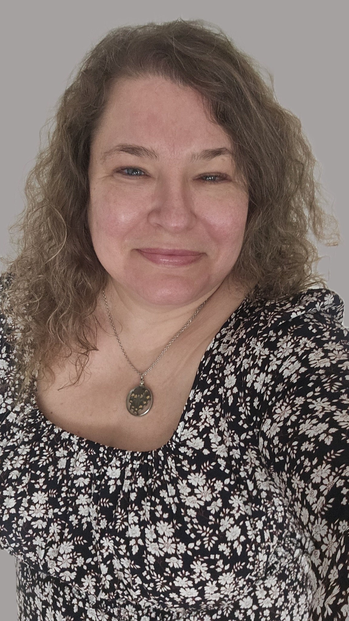 Tiffany Beer, novelist